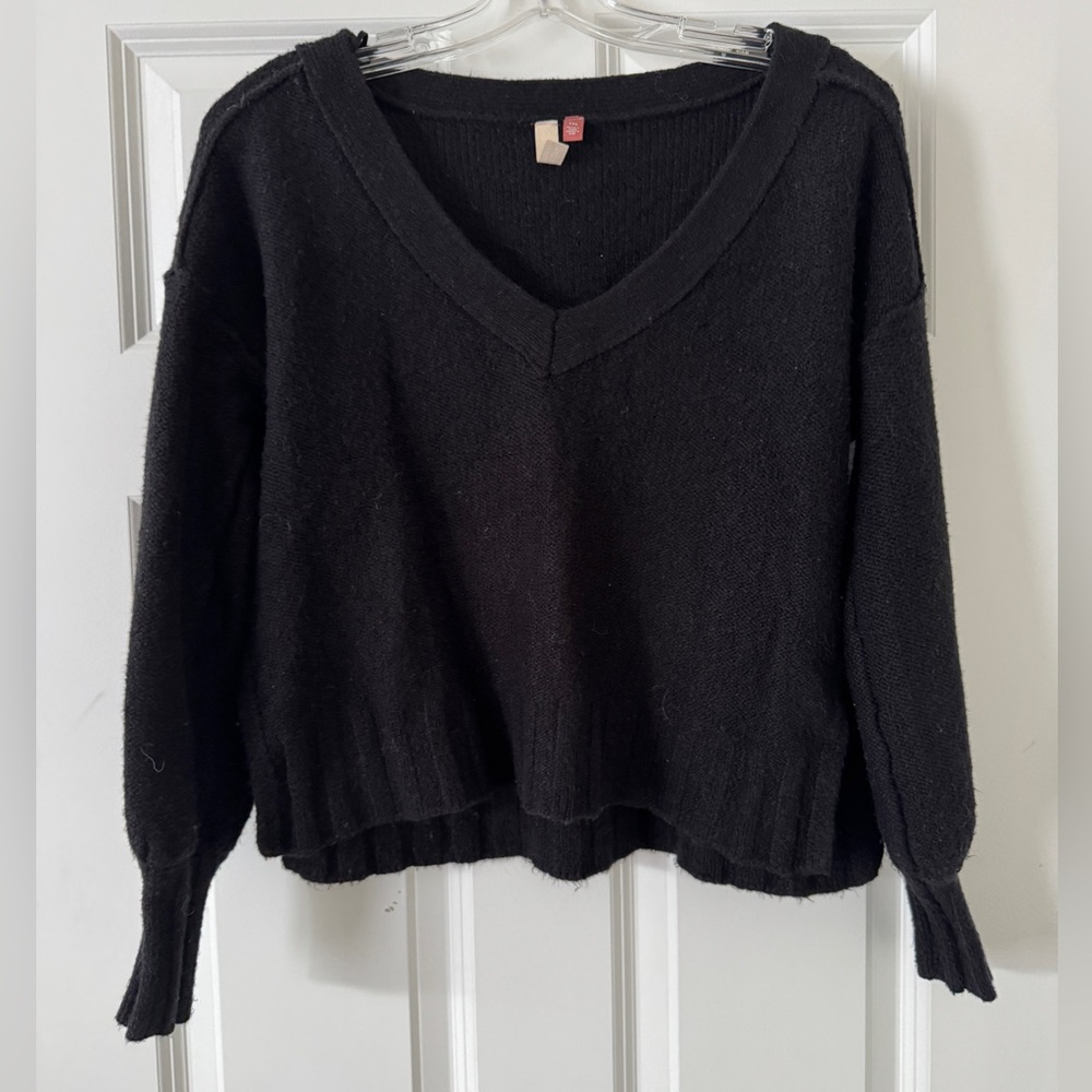 Pilcro Black V-Neck Women's Sweater